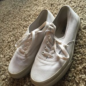 White lace-up vans